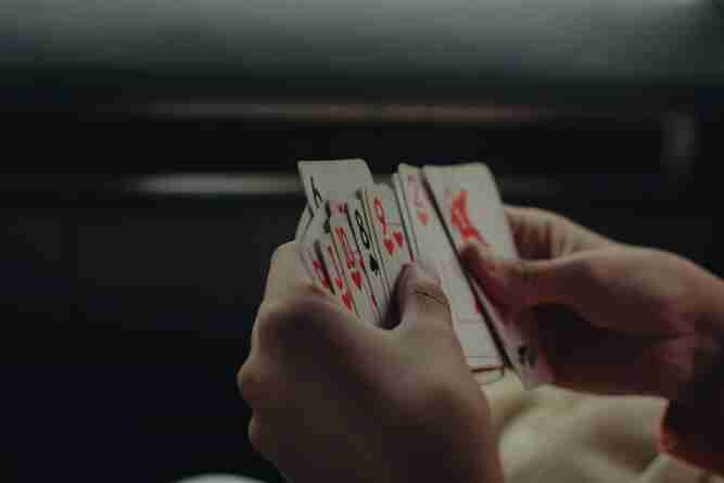 Regulierungsbehörden und ihre Rolle im digitalen Glücksspiel